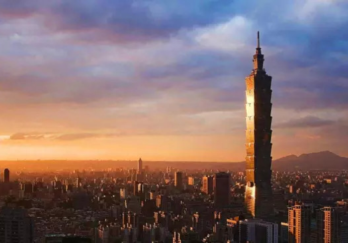 广州台北疫情双城记，当病毒与信息同时穿越海峡