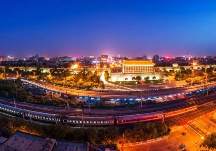 长安塔下,羊城花开,两座英雄城的疫情叙事 长安塔下,羊城花开,两座英雄城的疫情叙事