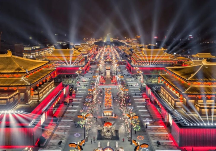 长安塔下,羊城花开,两座英雄城的疫情叙事 长安塔下,羊城花开,两座英雄城的疫情叙事