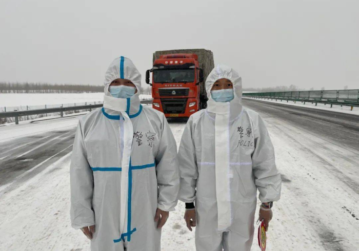 黑龙江疫情下的长春,冰封关隘上的守望相助 黑龙江疫情下的长春,冰封关隘上的守望相助
