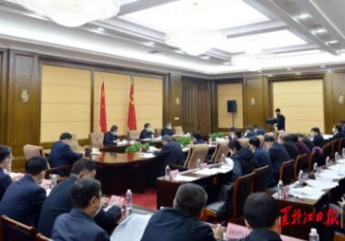 以冰雪之韧，筑抗疫长城，黑龙江省疫情防控工作会议的深意与启示