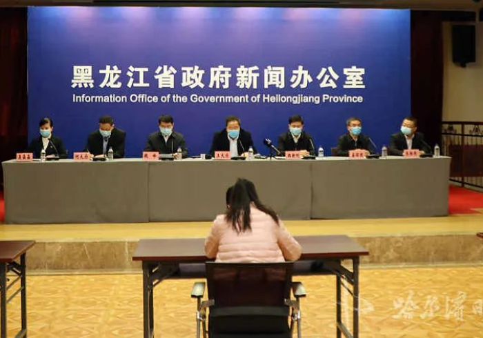 以冰雪之韧，筑抗疫长城，黑龙江省疫情防控工作会议的深意与启示