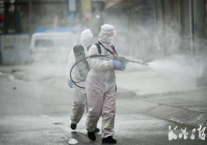 哈尔滨，冰城战疫，冻不住的人间温度