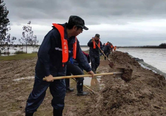 黑土地上的疾控守堤人,一位处长的战疫长征与制度韧性 黑土地上的疾控守堤人,一位处长的战疫长征与制度韧性