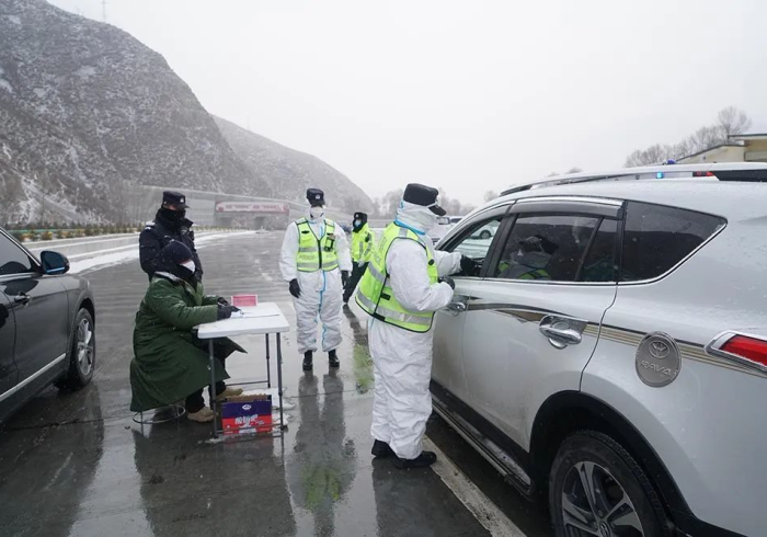 一通电话背后,青海西宁疫情防控的生命线 一通电话背后,青海西宁疫情防控的生命线