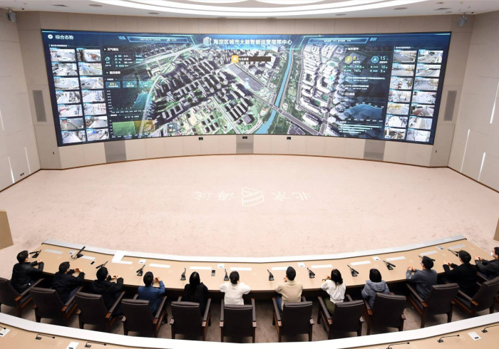 南宁疫情防控指挥中心，一座城市的智慧中枢与温情心脏