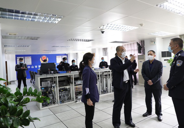 南宁疫情防控指挥中心，一座城市的智慧中枢与温情心脏