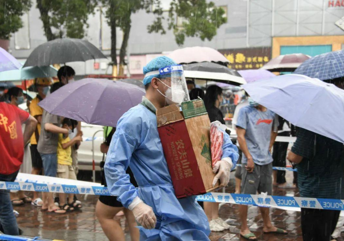 隔离政策变迁,从广西到济南,一张核酸检测报告背后的中国抗疫叙事 隔离政策变迁,从广西到济南,一张核酸检测报告背后的中国抗疫叙事