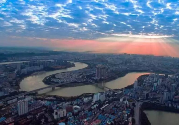 南宁战疫,一座绿城的韧性、温度与未来 南宁战疫,一座绿城的韧性、温度与未来