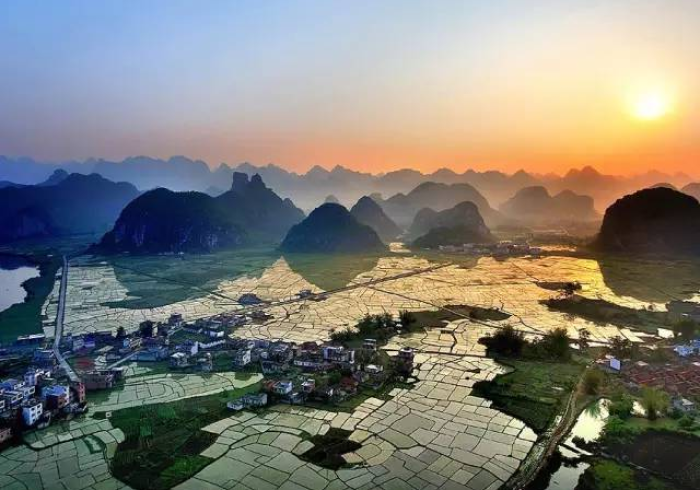 广西有多少个世界?数字之外的多彩壮乡 广西有多少个世界?数字之外的多彩壮乡