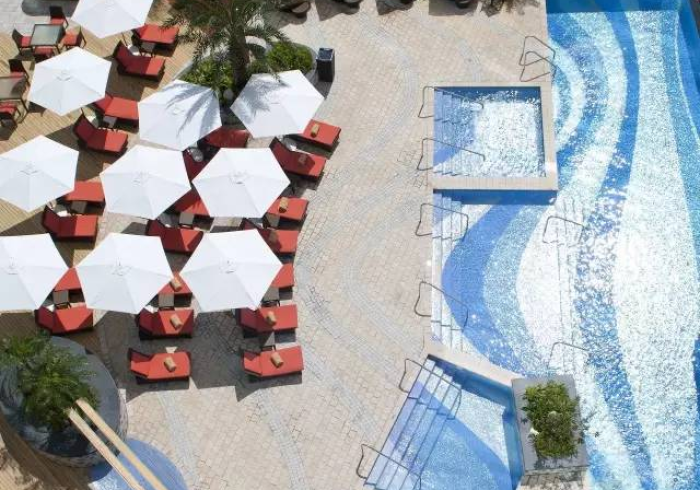 澳门,一座用东方智慧织就的疫情防护网 澳门,一座用东方智慧织就的疫情防护网