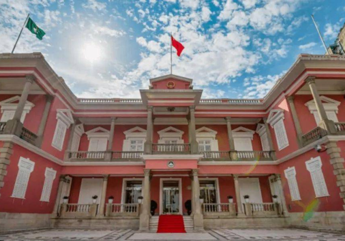 澳门，方寸之地的金钟罩，一座城的防控辩证法