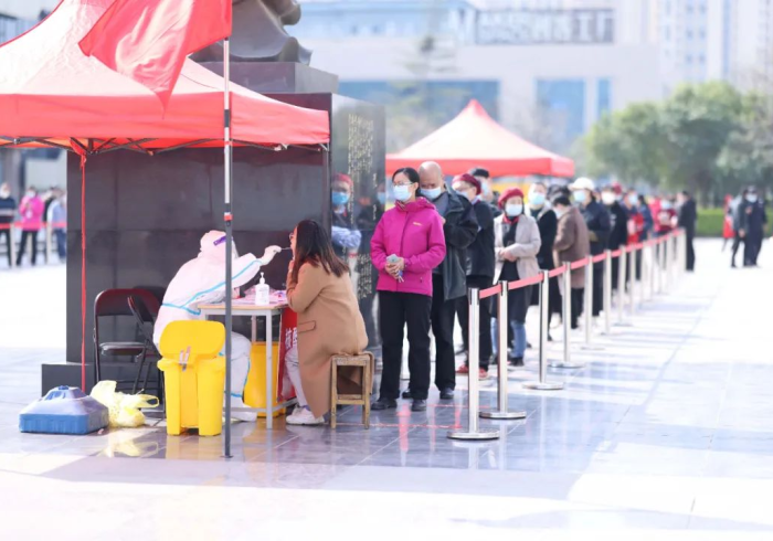 河南防疫硬核与合肥精准的无声较量,谁在守护我们的日常? 河南防疫硬核与合肥精准的无声较量,谁在守护我们的日常?