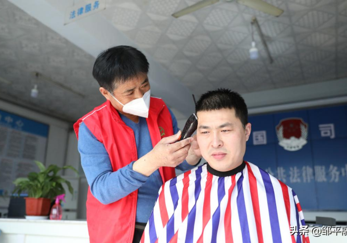 郑州战疫记,坚韧之城与千万人的共同答卷 郑州战疫记,坚韧之城与千万人的共同答卷