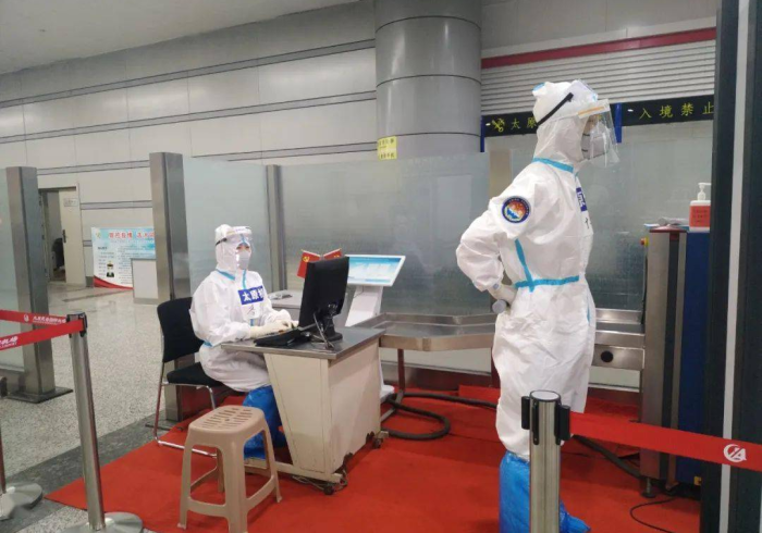 一通电话背后,太原机场疫情管控咨询热线的人性化守护 一通电话背后,太原机场疫情管控咨询热线的人性化守护