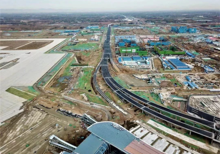 京石空港路，一条跑道，两座城的呼吸