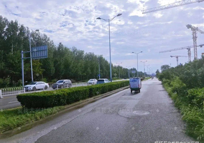 京石空港路，一条跑道，两座城的呼吸