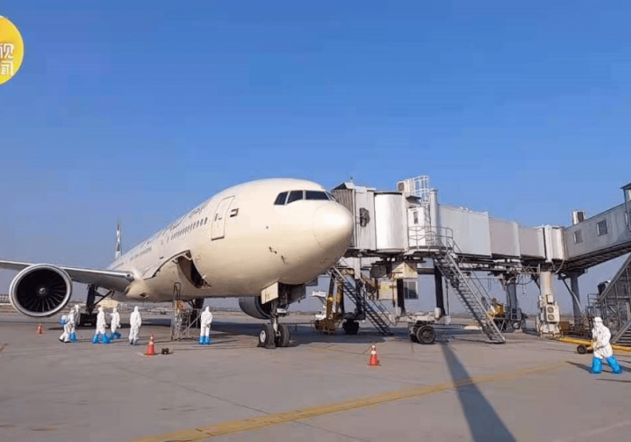 长安北望,当机场成为防疫政策的微观剧场 长安北望,当机场成为防疫政策的微观剧场