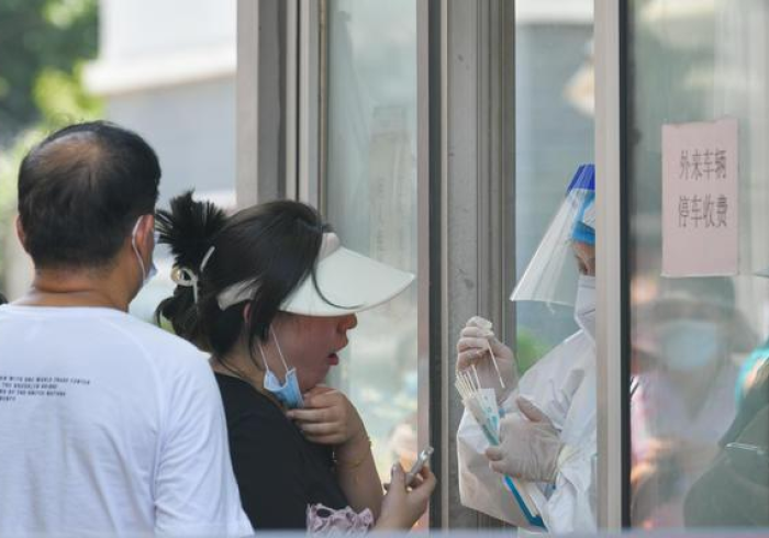 封条与核酸,一条被折叠的进京路 封条与核酸,一条被折叠的进京路